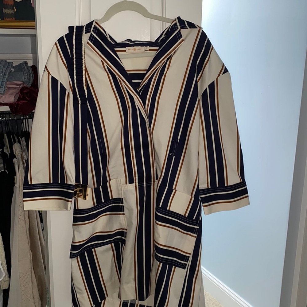 Selling a Tory Burch dress!!gently used!